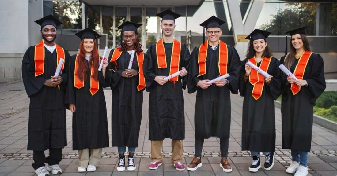 10 Things You Need to Know About Graduation Stoles