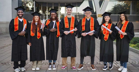 10 Things You Need to Know About Graduation Stoles